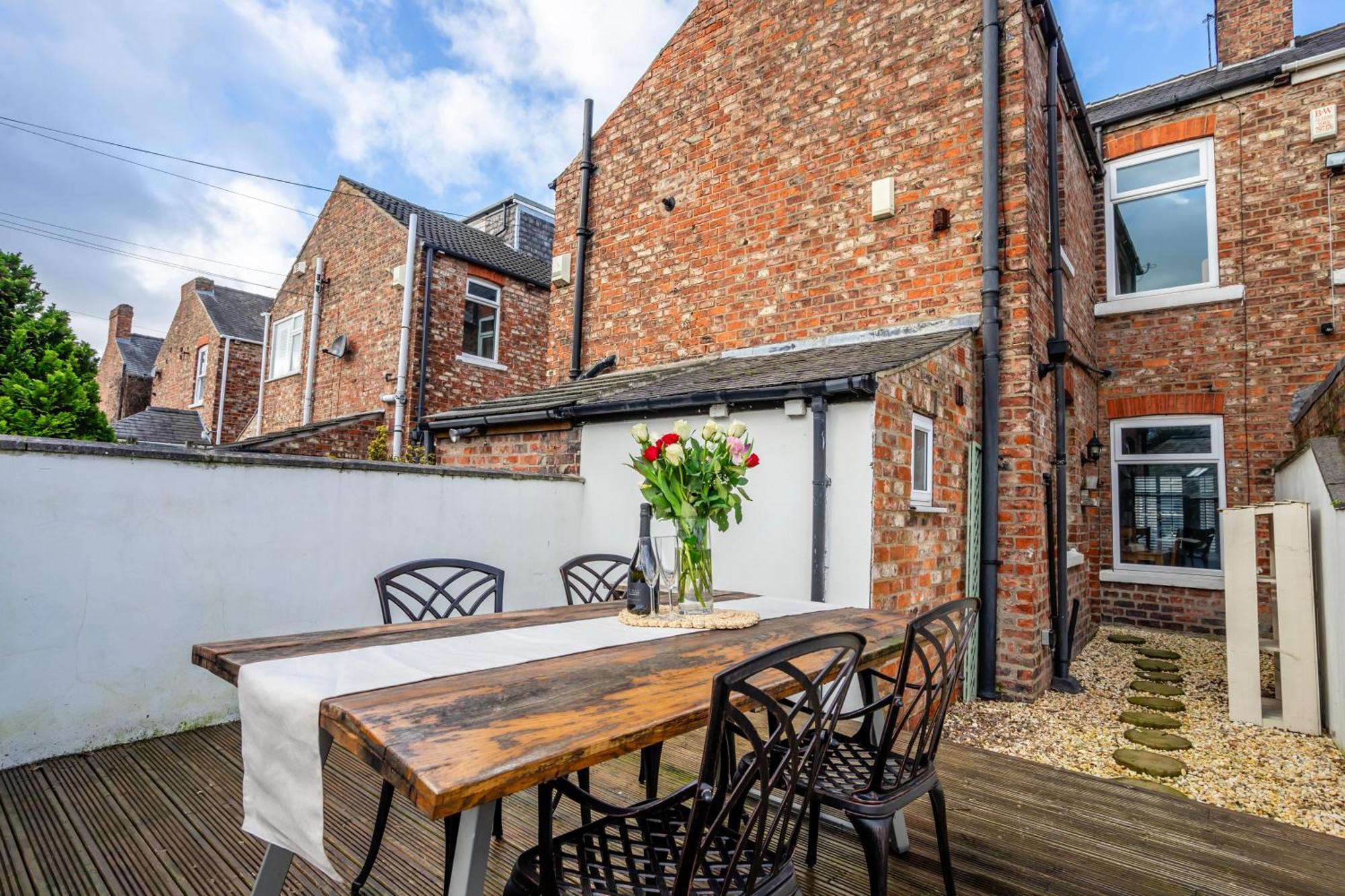 Emerald House York Eksteriør bilde